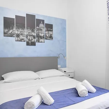 Πανσιόν Viale Giulio Cesare 4*